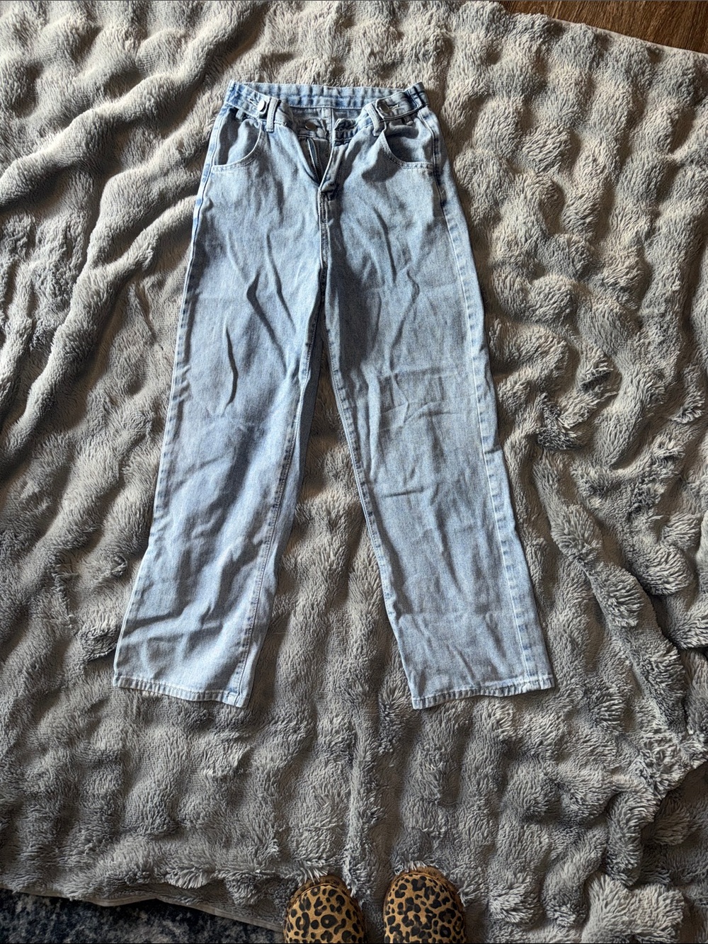 Light Wash High-Rise Straight Leg Jeans